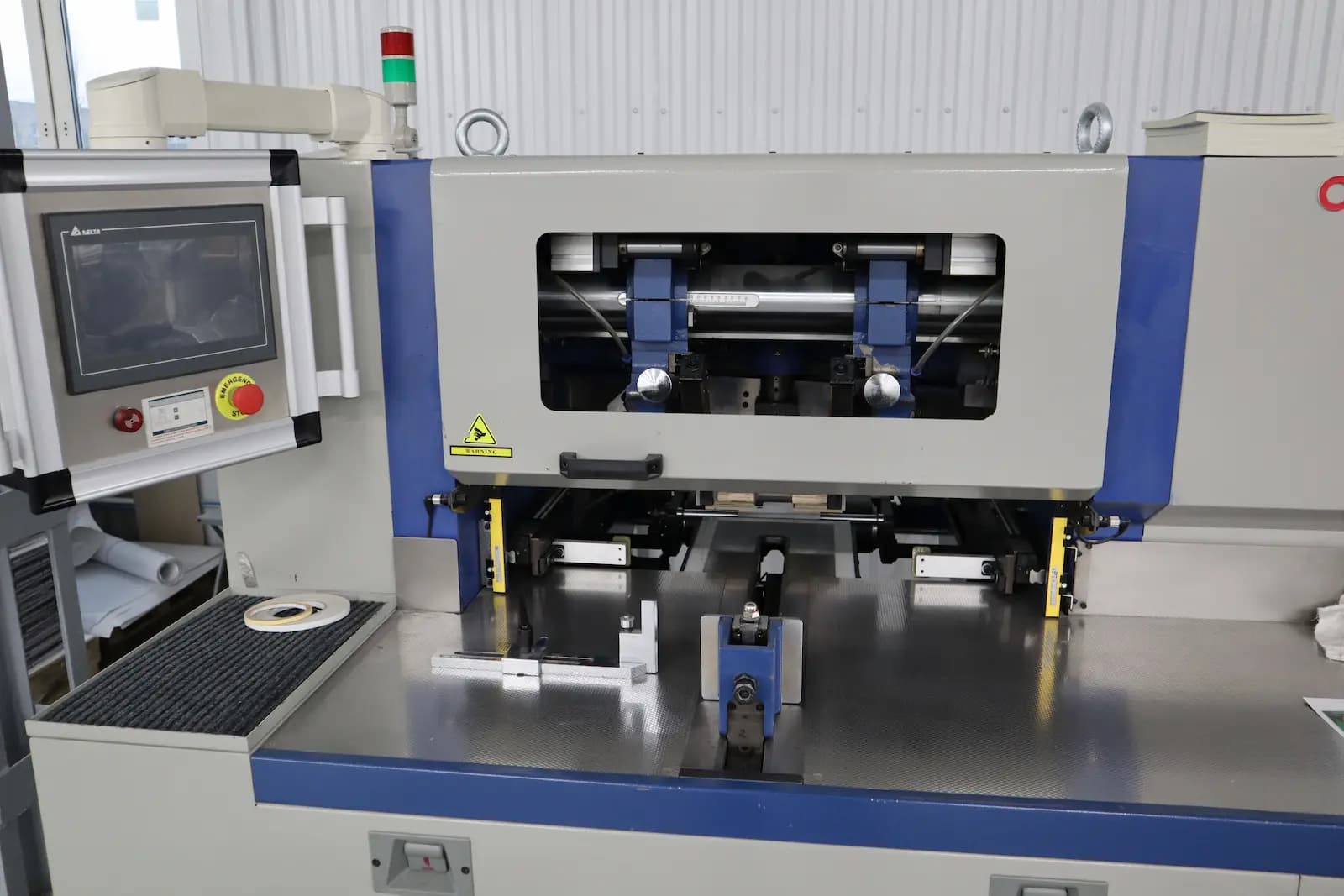 Трехножевая резка STERLING 3D-CUT