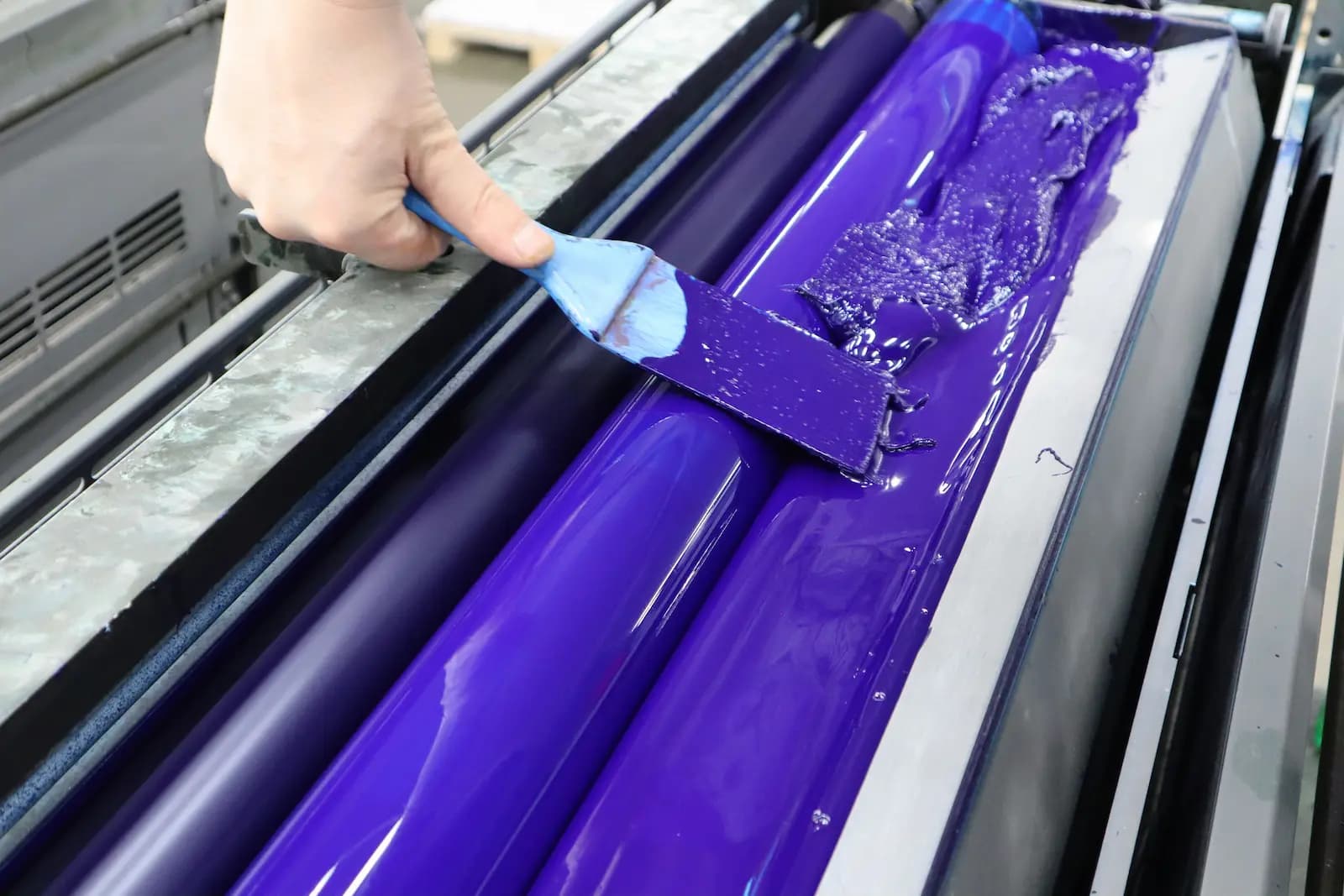 Краску заливают в кипсейку